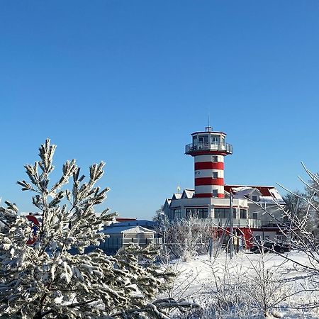Gelbes Haus Seenland Ferienwohnungen Xl Elsterheide Luaran gambar