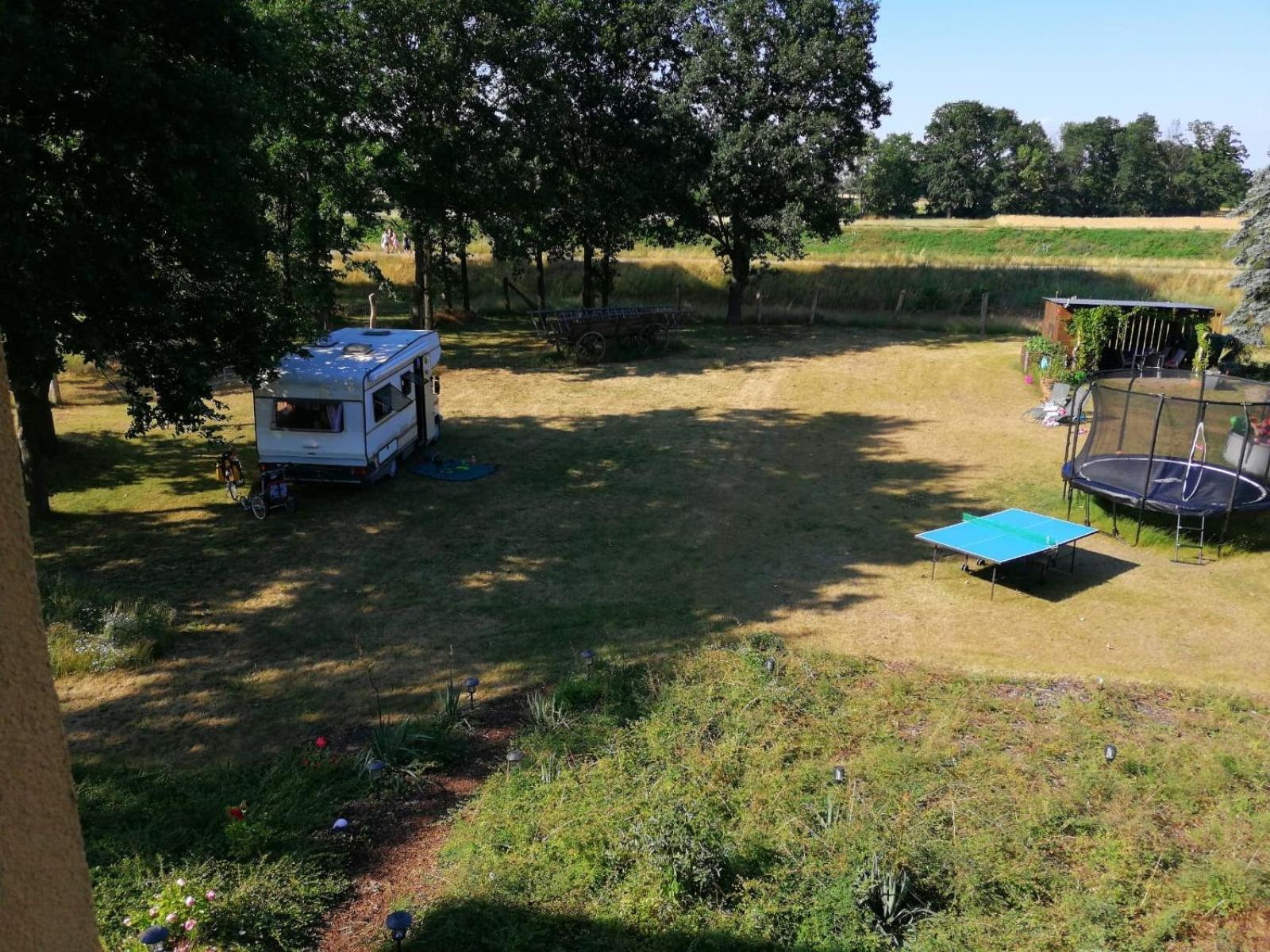 Gelbes Haus Seenland Ferienwohnungen Xl Elsterheide Luaran gambar